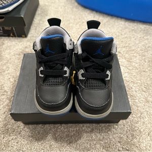 Jordan 4 Retro BT
